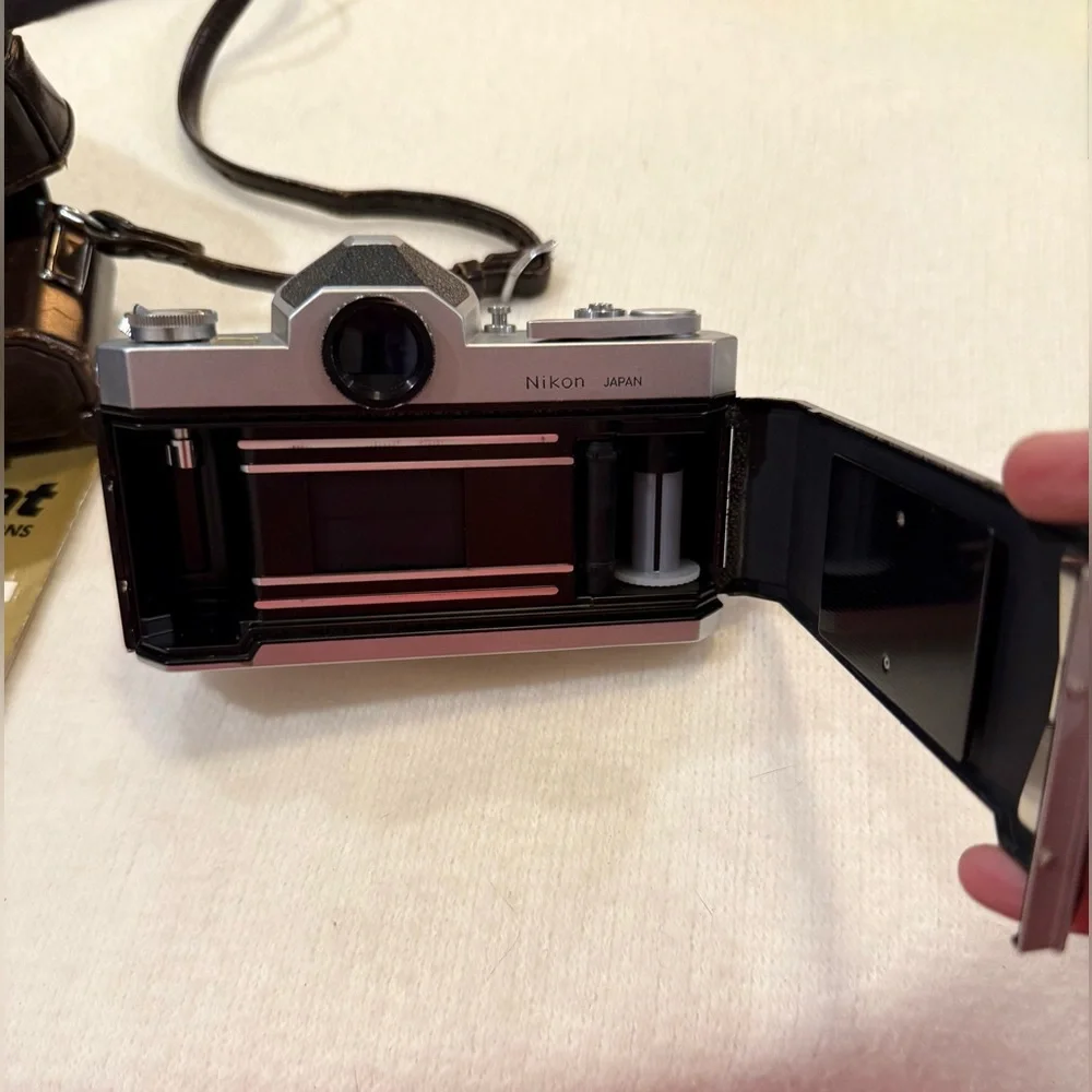 NIKON Nikkormat FT 35mm Film SLR Camera